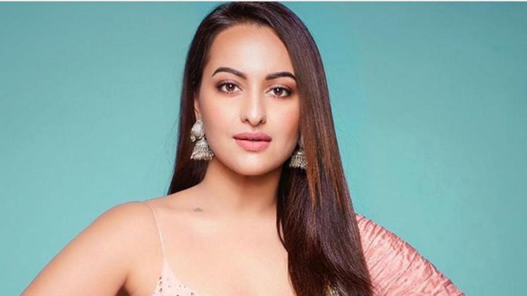 Sonakshi Sinha joins Cyber Experts