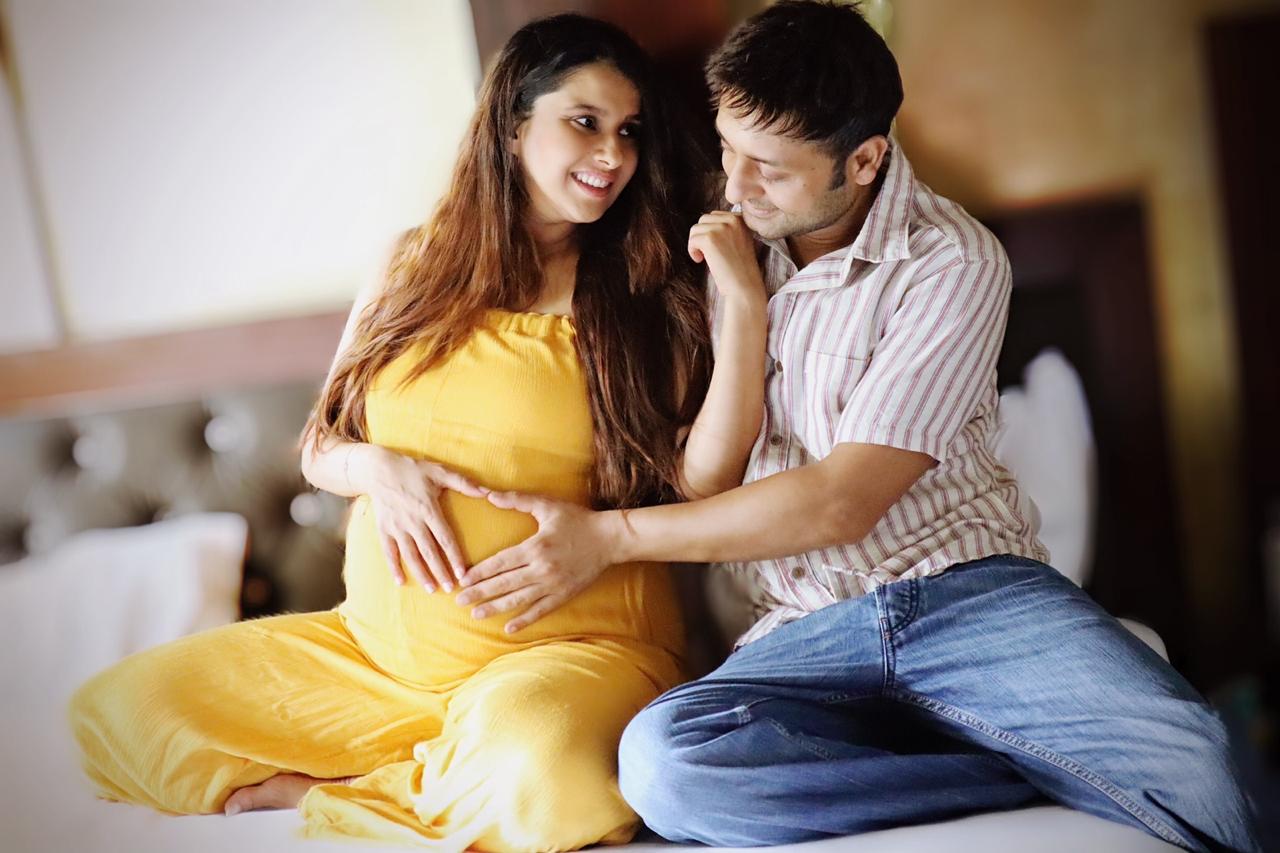 Television actress Pranitaa Pandit blessed with a baby girl  