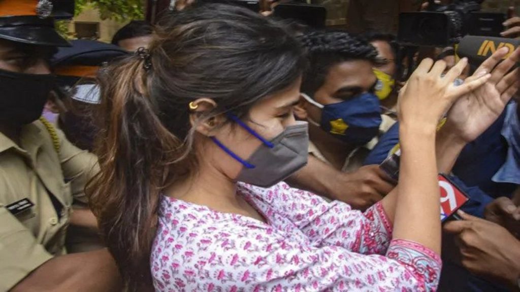 Rhea Chakraborty mobbed at NCB Office, Bollywood Enraged