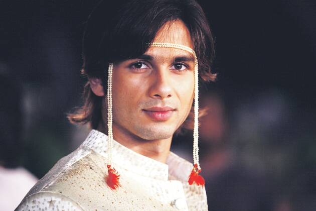Shahid Kapoor's Birthday special: See 11 iconic rare pictures of Shahid Kapoor  