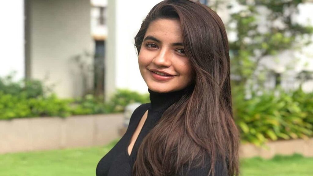 What is Udaan Serial Actress Meera Deosthale Watching These Days?