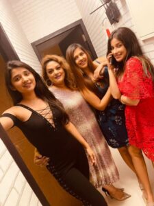 Inside this weekend's celebrity party at Chandni Soni's house | Raftaar to Kanika Maan, see in pics  