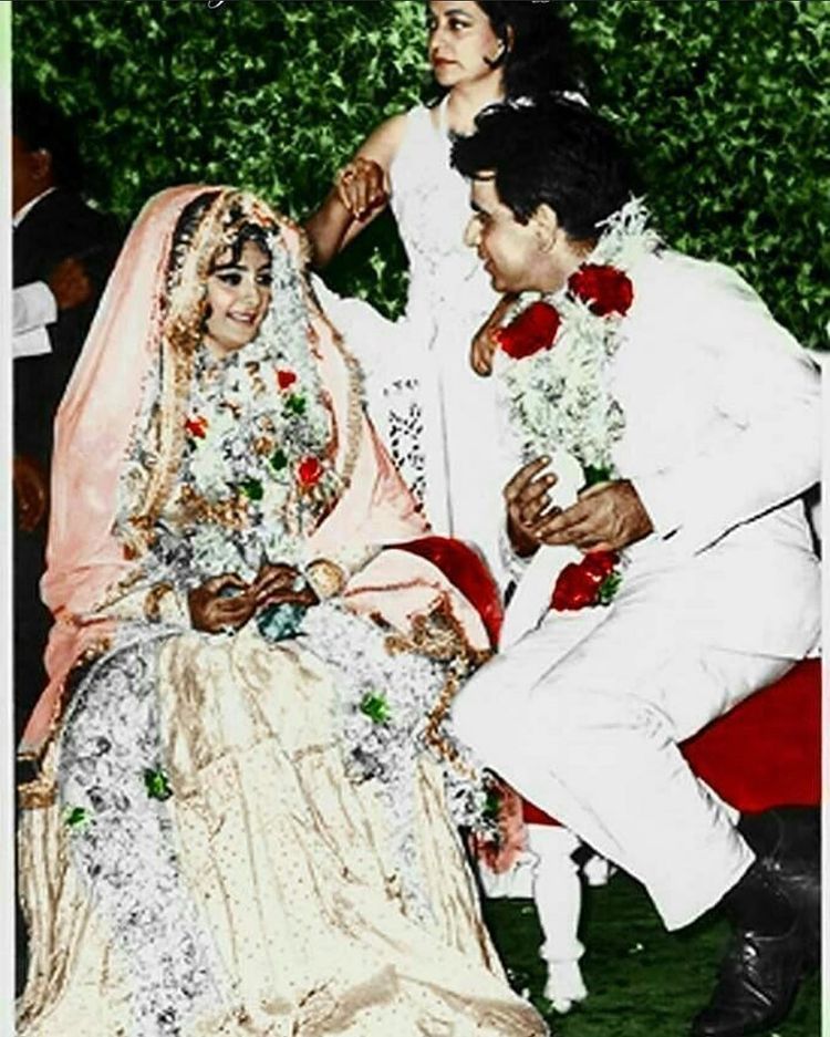 Legendary Actor Dilip Kumar Love Story With Saira Banu | Here's all you need to know about their fairytale  