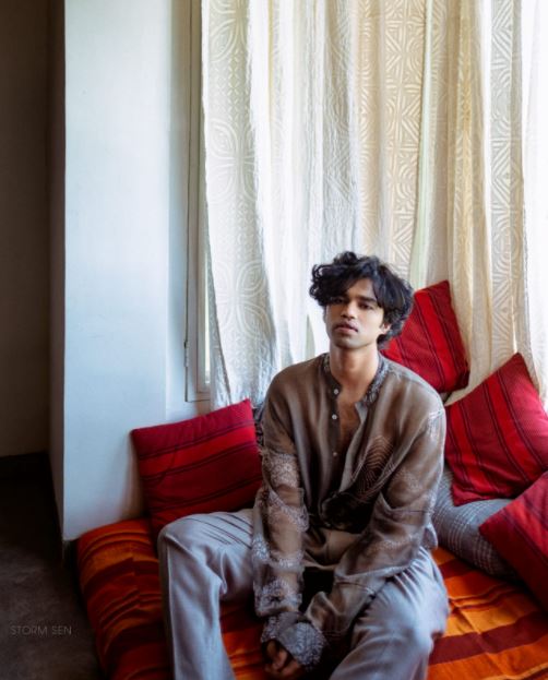 Check Out Now: Irrfan Khan's son Babil raw and dreamy photo shoot at the family farmhouse  