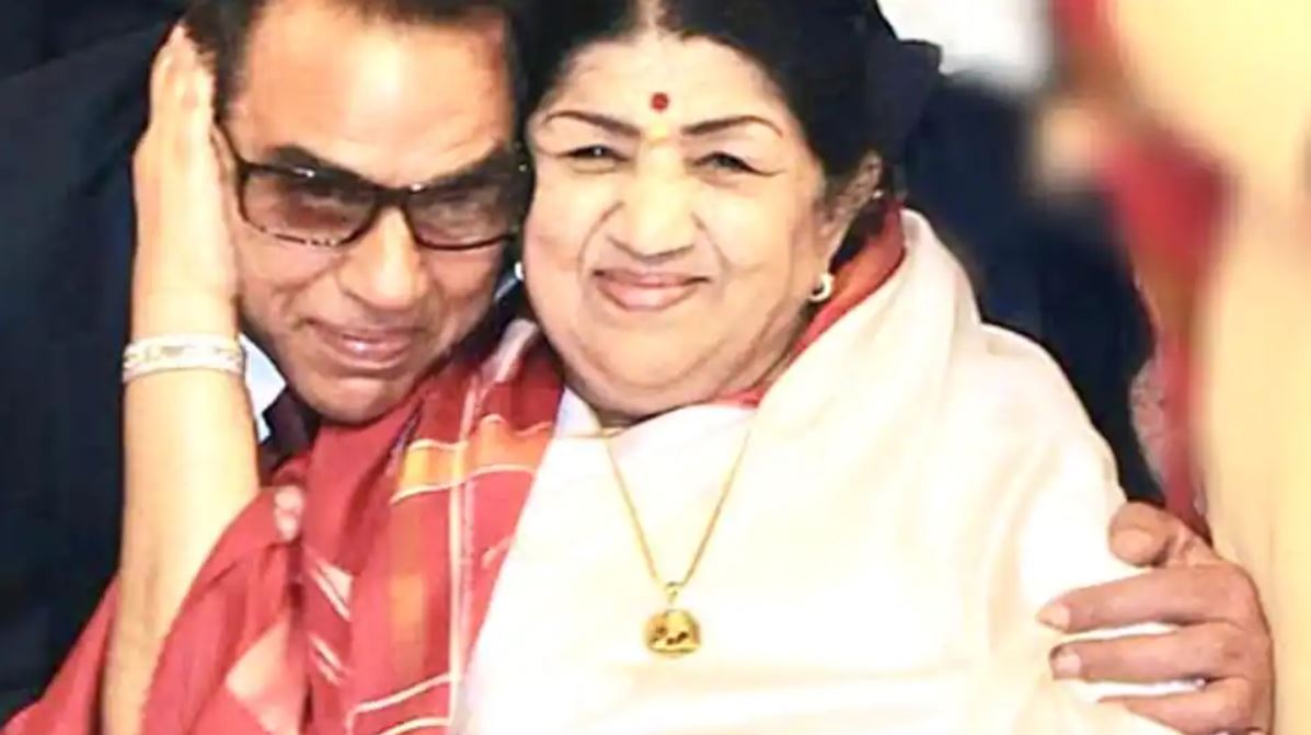 Dharmendra reveals the reason why he did NOT go to Lata Mangeshkar's funeral  