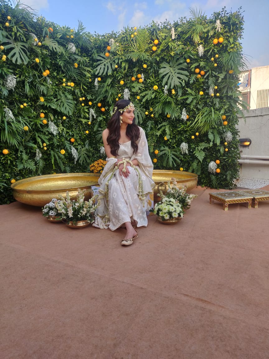 Bride-to-be Karishma looks gorgeous in white at her Haldi function; Pictures Inside  