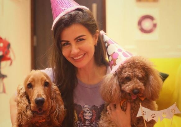Actress Giorgia Andriani is an animal lover – See pics!