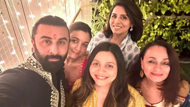Alia Bhatt And Ranbir Kapoor’s First Diwali Together Post Marriage