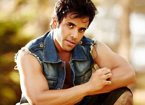 GOSSIP & NEWS UPDATE: Did you know Tusshar Kapoor was insecure about his role in Golmaal